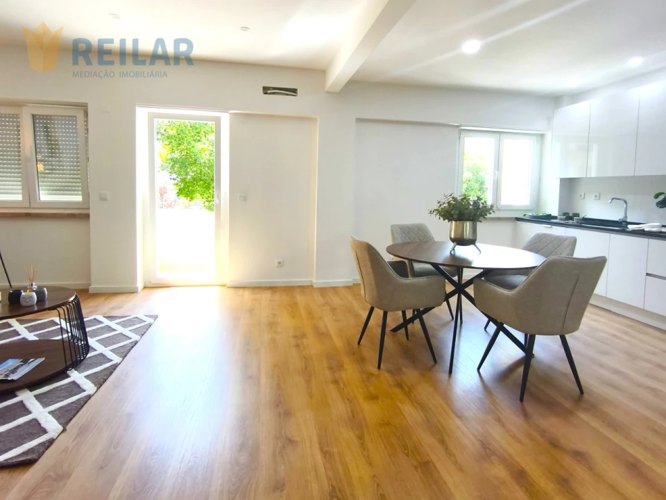 Apartamento T3 para Venda em Benfica Foto 6
