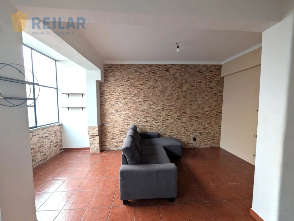 Apartamento T2 para Arrendamento em Sacavém e Prior Velho Foto 5