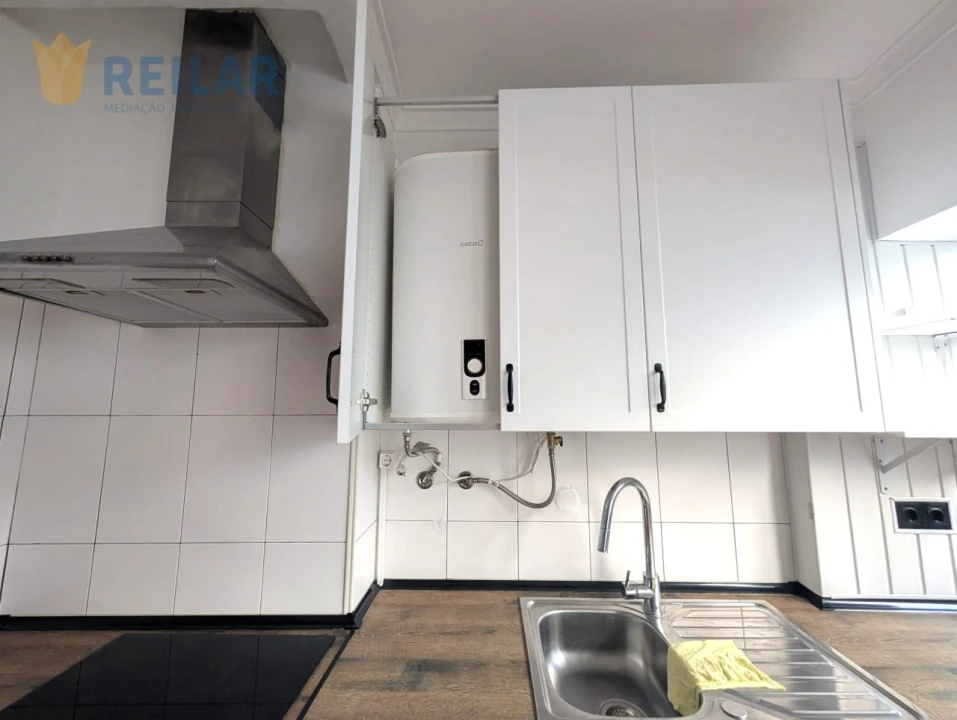 Apartamento T2 para Arrendamento em Sacavém e Prior Velho Foto 6