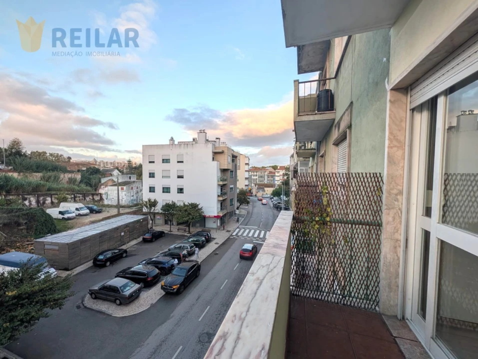 Apartamento T2 para Arrendamento em Sacavém e Prior Velho Foto 19