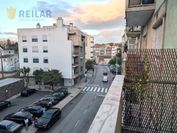 Apartamento T2 para Arrendamento em Sacavém e Prior Velho