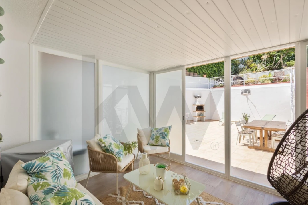 Apartamento T2 para Venda em São Domingos de Rana Foto 5