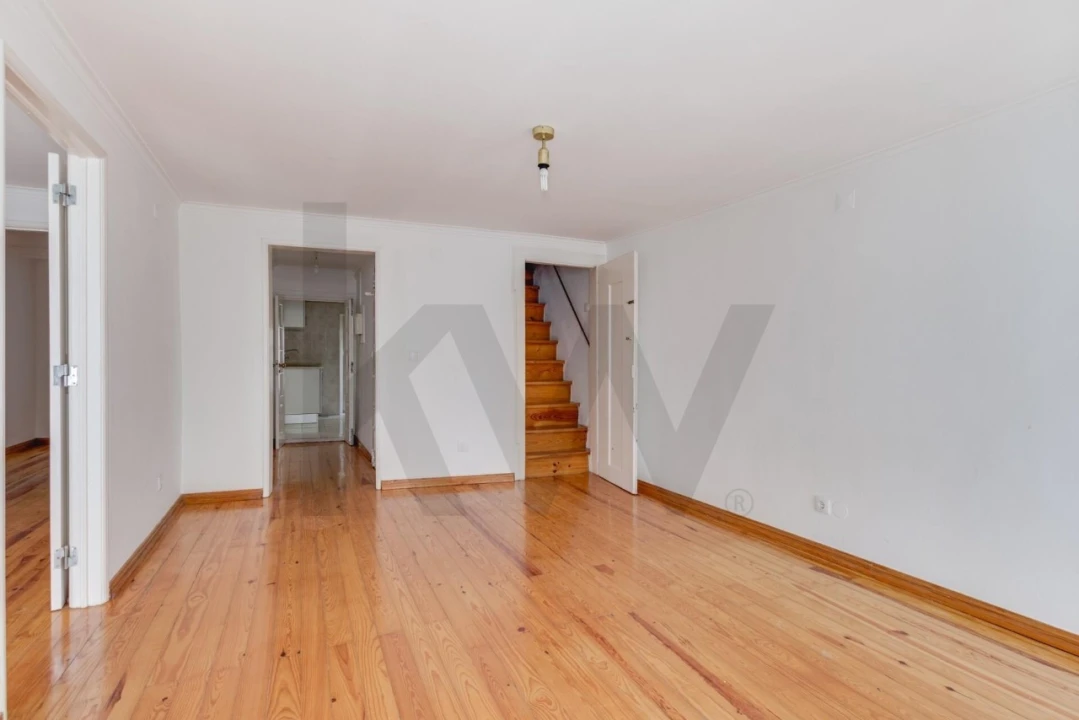 Apartamento T3 para Venda em Misericórdia Foto 5