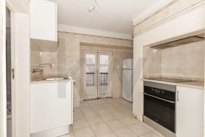 Apartamento T3 para Venda em Misericórdia