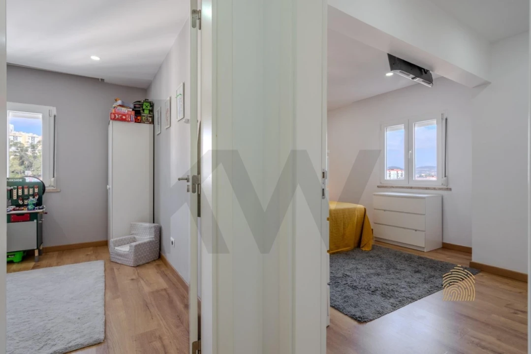 Apartamento T2 para Venda em Santo António dos Cavaleiros e Frielas Foto 26