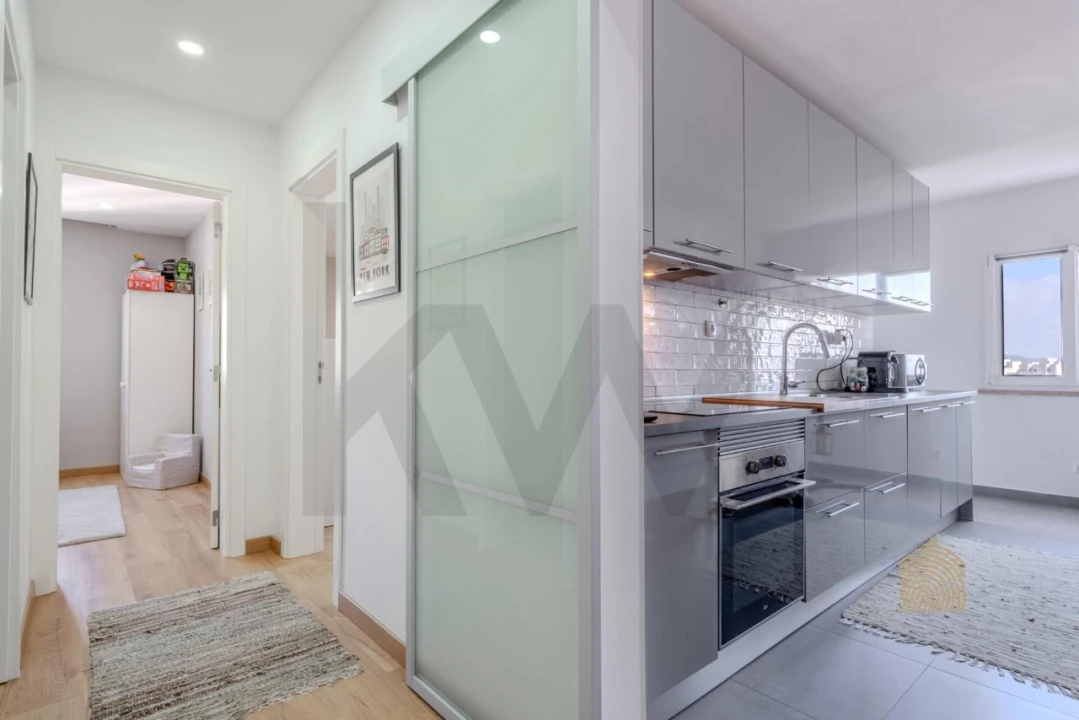 Apartamento T2 para Venda em Santo António dos Cavaleiros e Frielas Foto 27