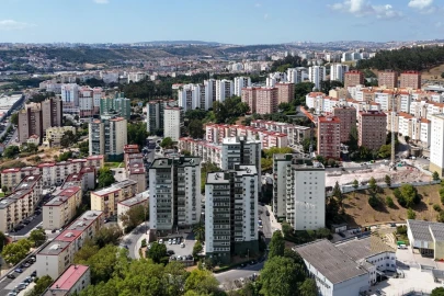 Apartamento T2 para Venda em Santo António dos Cavaleiros e Frielas