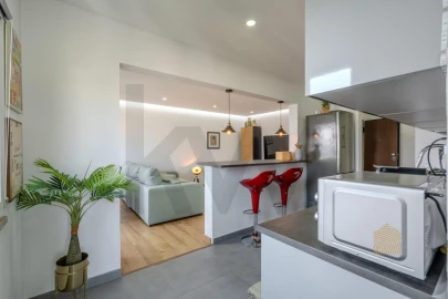 Apartamento T2 para Venda em Santo António dos Cavaleiros e Frielas