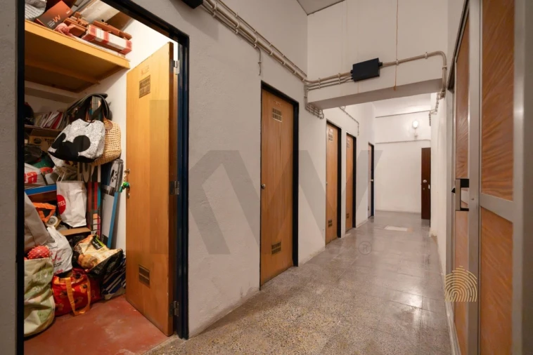 Apartamento T2 para Venda em Santo António dos Cavaleiros e Frielas Foto 36