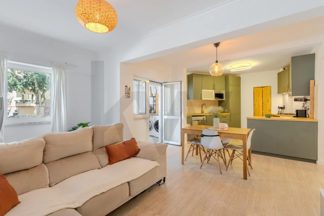 Apartamento T2 para Venda em Carnaxide e Queijas Foto 8