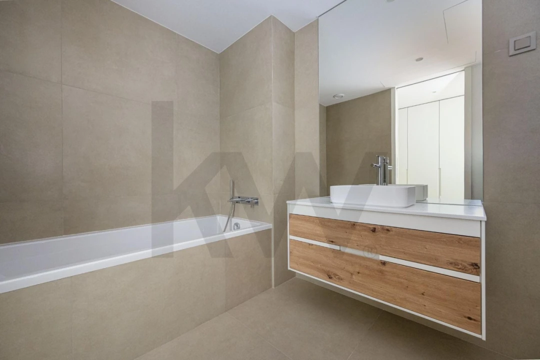 Apartamento T3 para Venda em Póvoa de Santa Iria e Forte da Casa Foto 28
