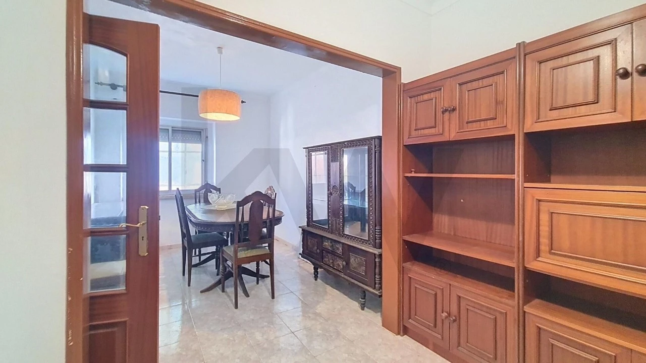 Apartamento T2 para Venda em Almada, Cova da Piedade, Pragal e Cacilhas Foto 16