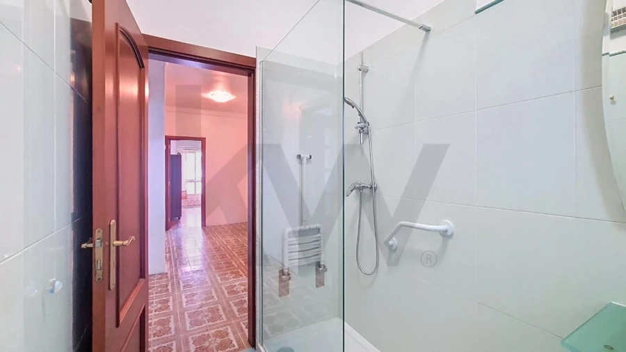 Apartamento T2 para Venda em Almada, Cova da Piedade, Pragal e Cacilhas Foto 21