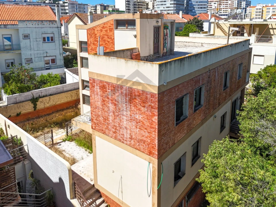 Prédio para Venda em Portimão Foto 4