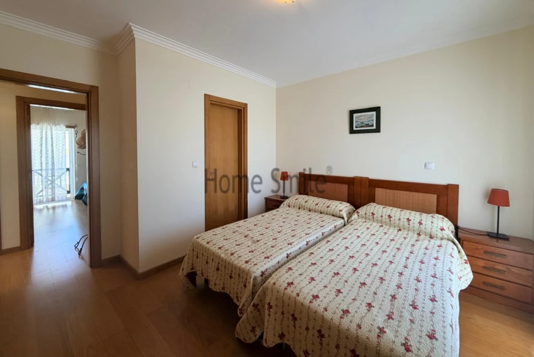 Apartamento T2 para Venda em Sesimbra (Santiago) Foto 32