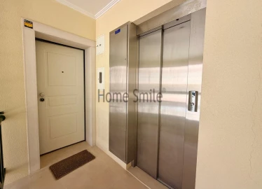 Apartamento T2 para Venda em Sesimbra (Santiago)