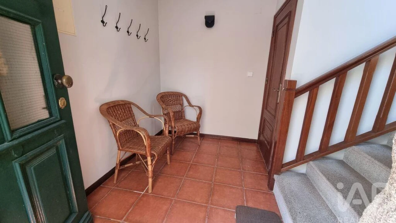 Moradia T2 para Venda em Rapa e Cadafaz Foto 5