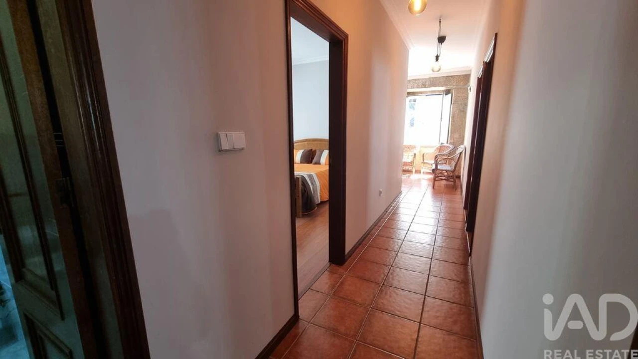 Moradia T2 para Venda em Rapa e Cadafaz Foto 30