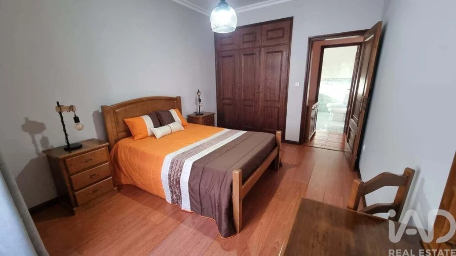 Moradia T2 para Venda em Rapa e Cadafaz Foto 26