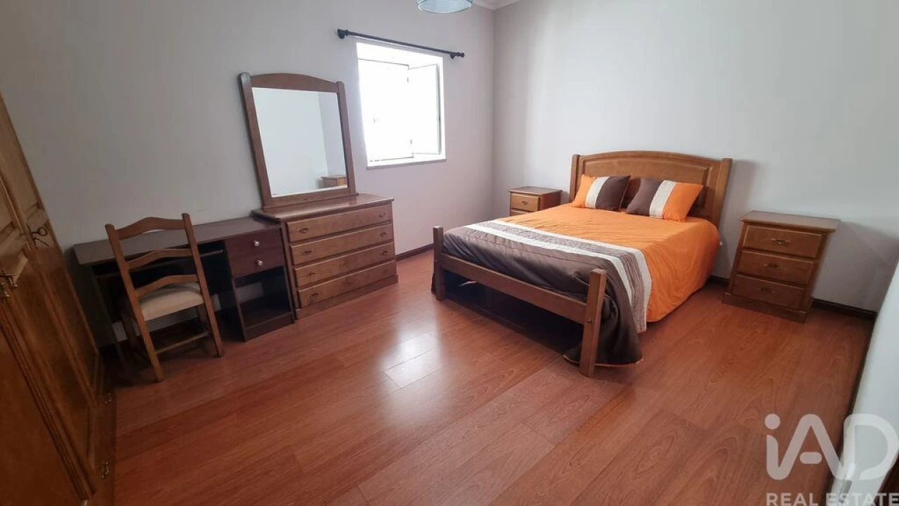 Moradia T2 para Venda em Rapa e Cadafaz Foto 27