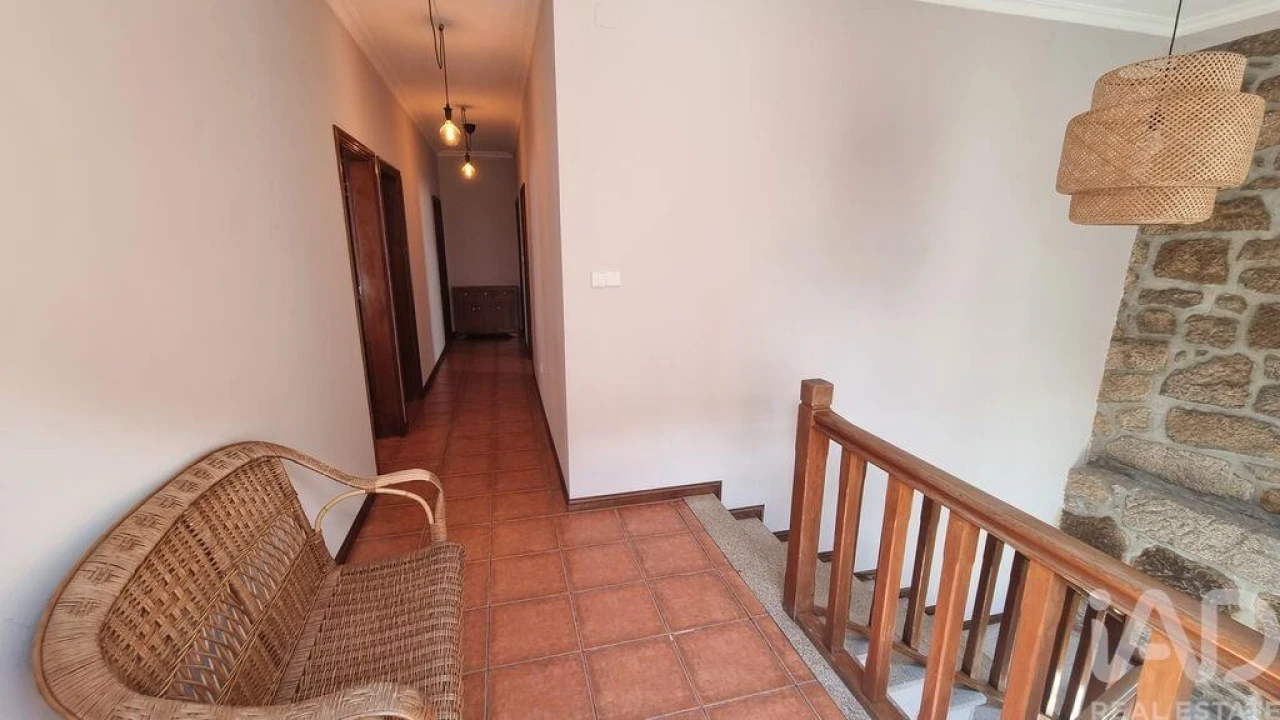 Moradia T2 para Venda em Rapa e Cadafaz Foto 10