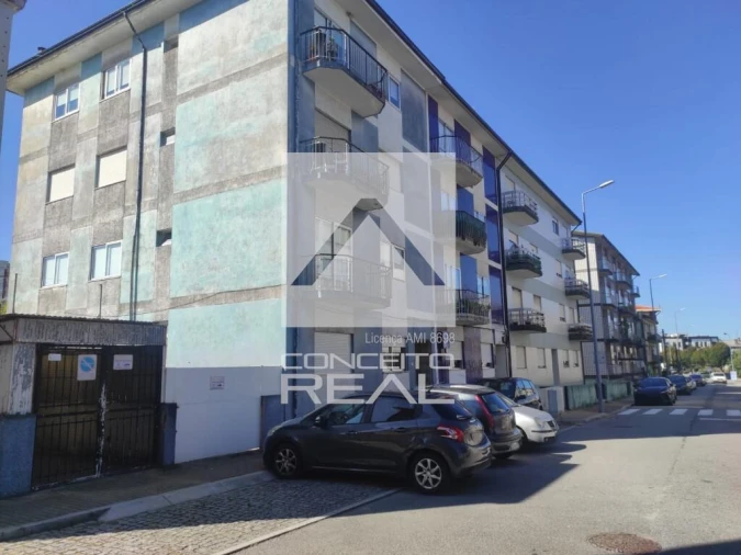 Apartamento T3 para Venda em Ermesinde Foto 2
