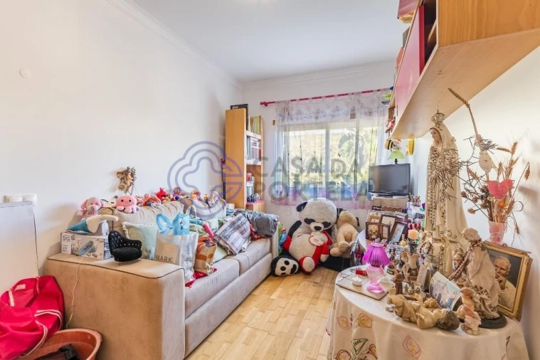 Apartamento T4 para Venda em Portimão Foto 13