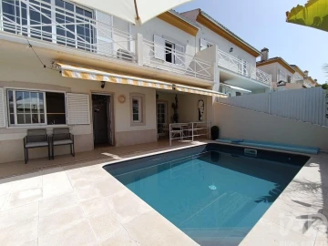 Moradia T3 para Venda em Sesimbra (Castelo)