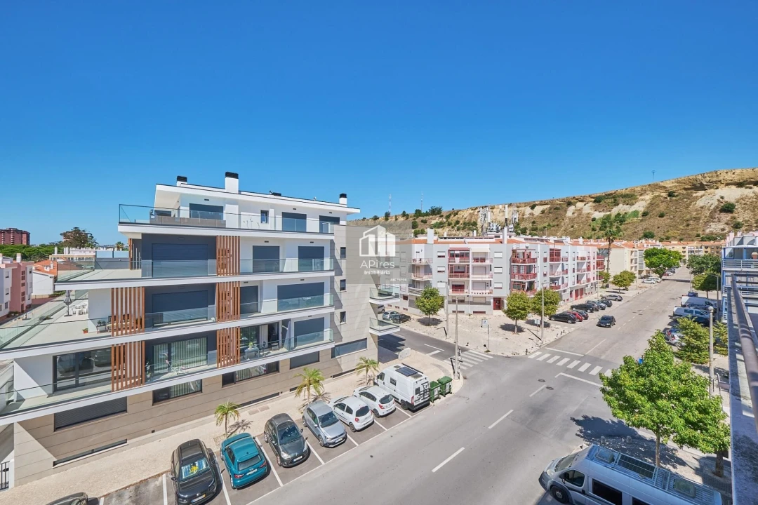 Apartamento T1 para Venda em Costa da Caparica Foto 18