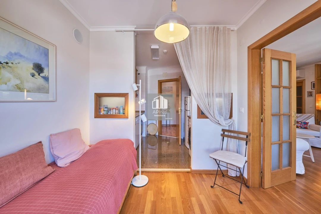 Apartamento T1 para Venda em Costa da Caparica Foto 7