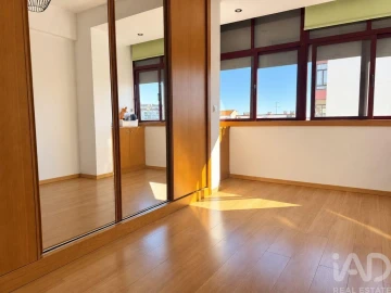 Apartamento T3 para Venda em Mina de Água