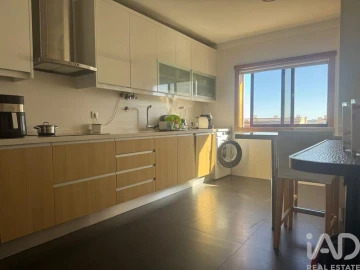 Apartamento T3 para Venda em Mina de Água