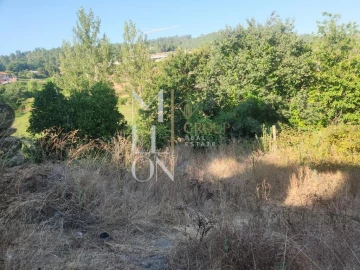 Moradia T3 para Venda em Padronelo
