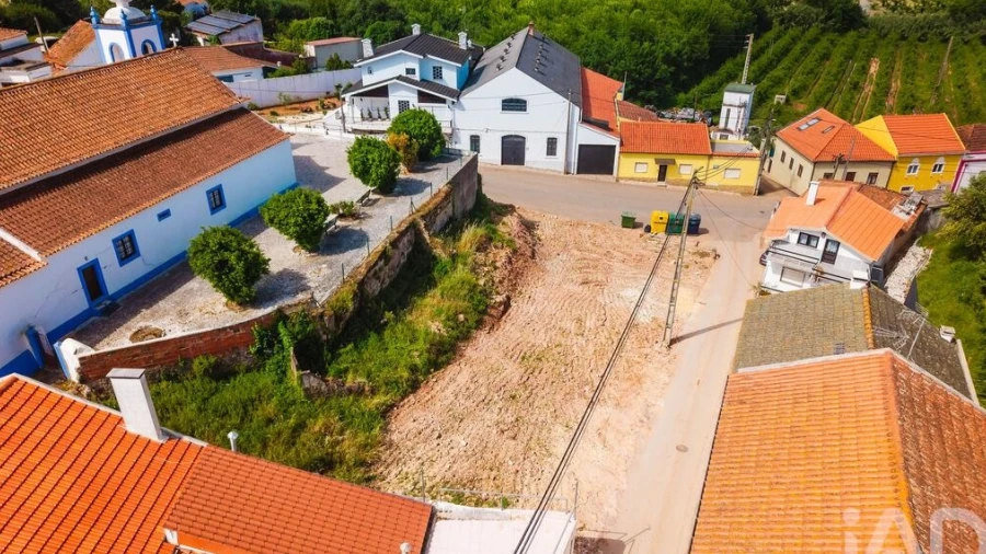 Terreno para Venda em Peral
