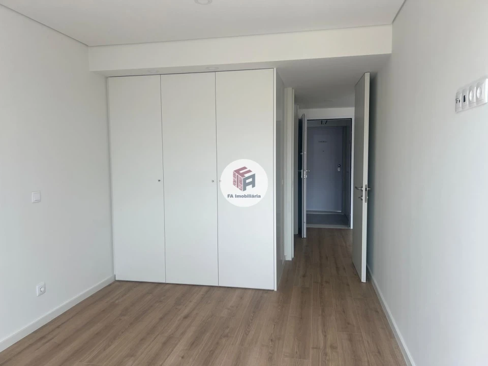 Apartamento T1 para Venda em São Mamede de Infesta e Senhora da Hora Foto 10