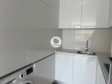 Apartamento T1 para Venda em São Mamede de Infesta e Senhora da Hora