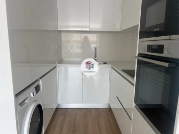 Apartamento T1 para Venda em São Mamede de Infesta e Senhora da Hora