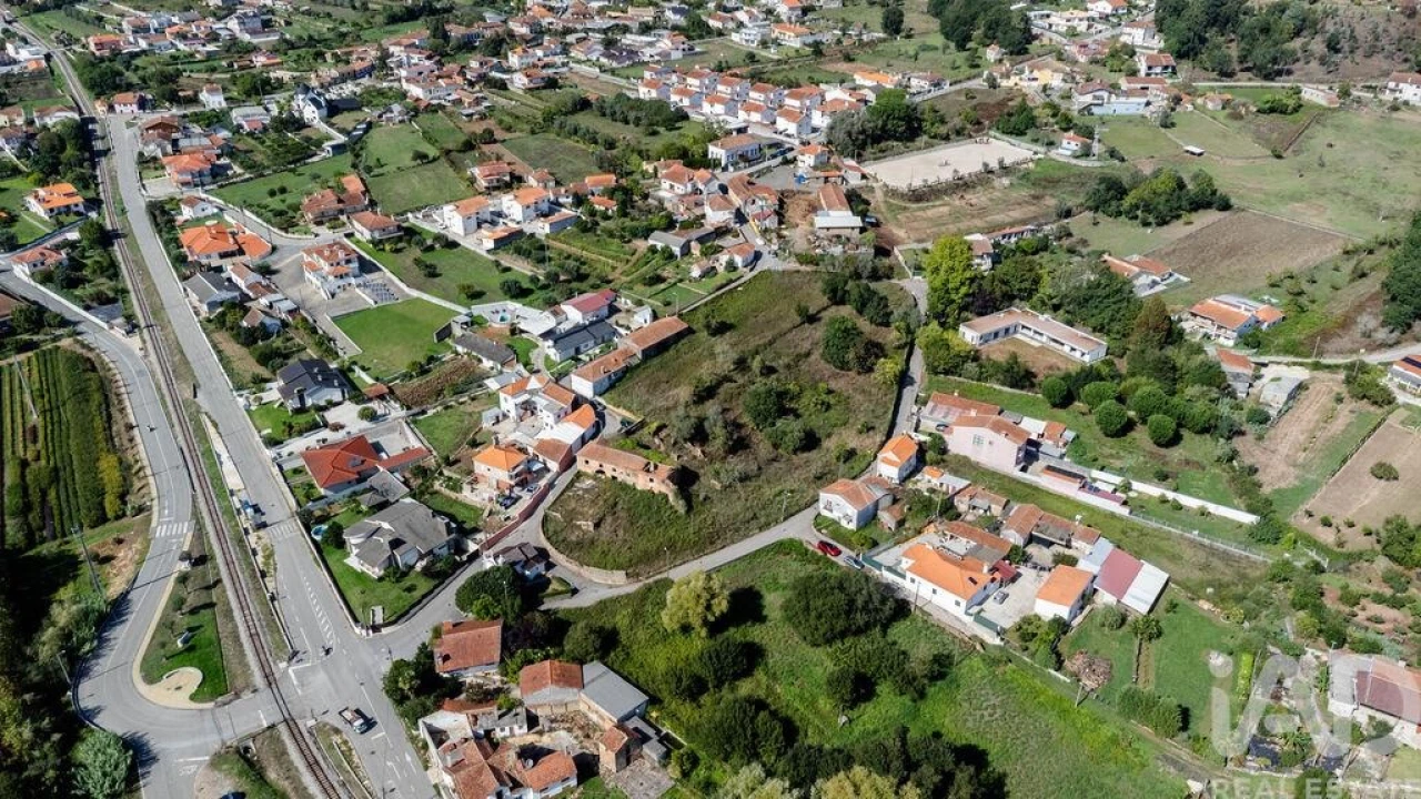 Terreno para Venda em Macinhata do Vouga Foto 3