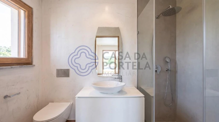Moradia T4 para Venda em Santa Maria, São Pedro e Matacães Foto 40