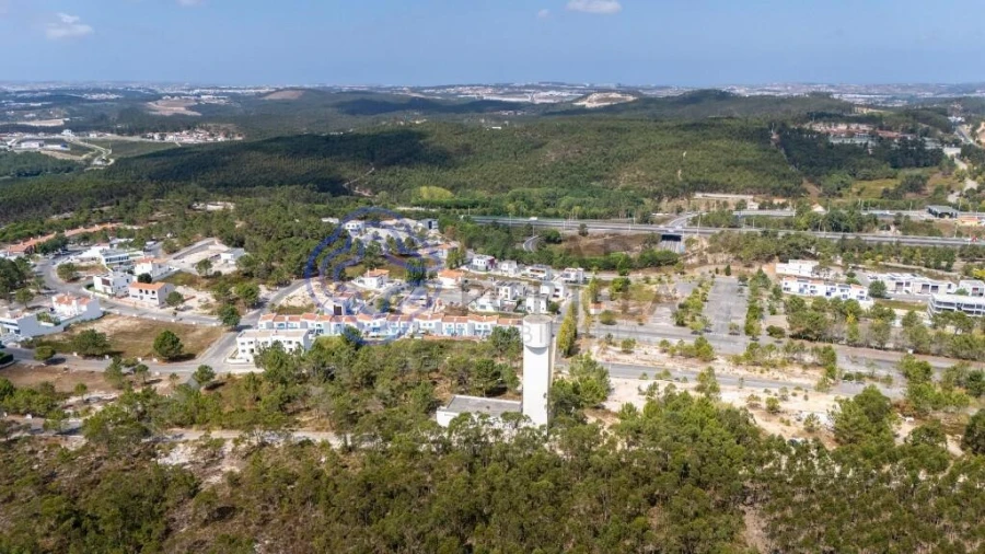Moradia T4 para Venda em Santa Maria, São Pedro e Matacães Foto 11
