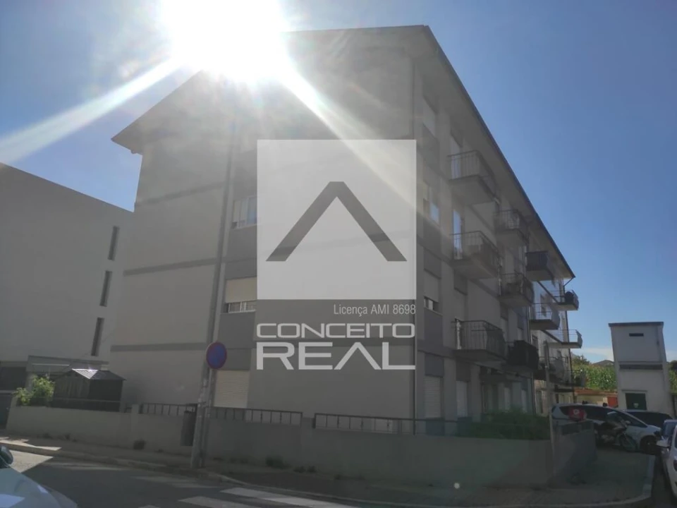 Apartamento T3 para Venda em Ermesinde Foto 1
