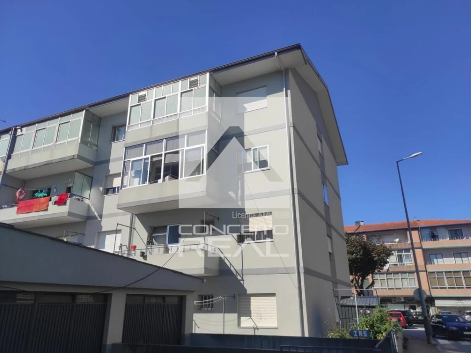 Apartamento T3 para Venda em Ermesinde Foto 2