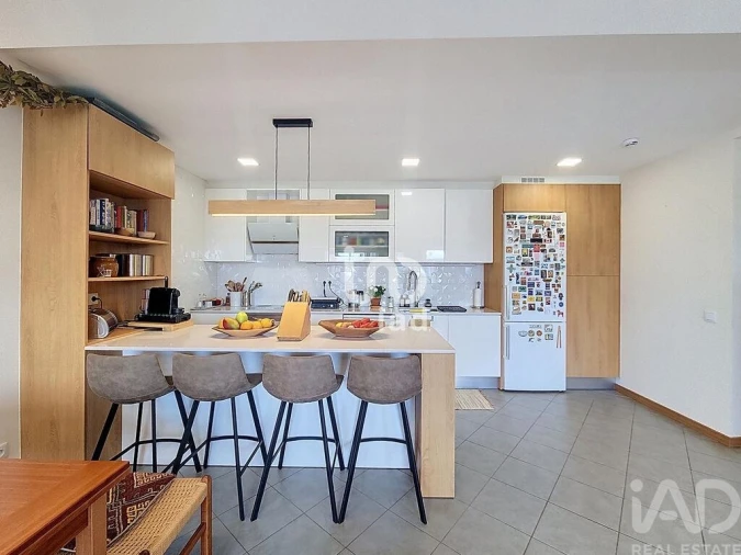 Apartamento T2 para Venda em Portimão Foto 6