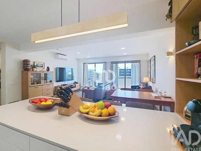 Apartamento T2 para Venda em Portimão Foto 9