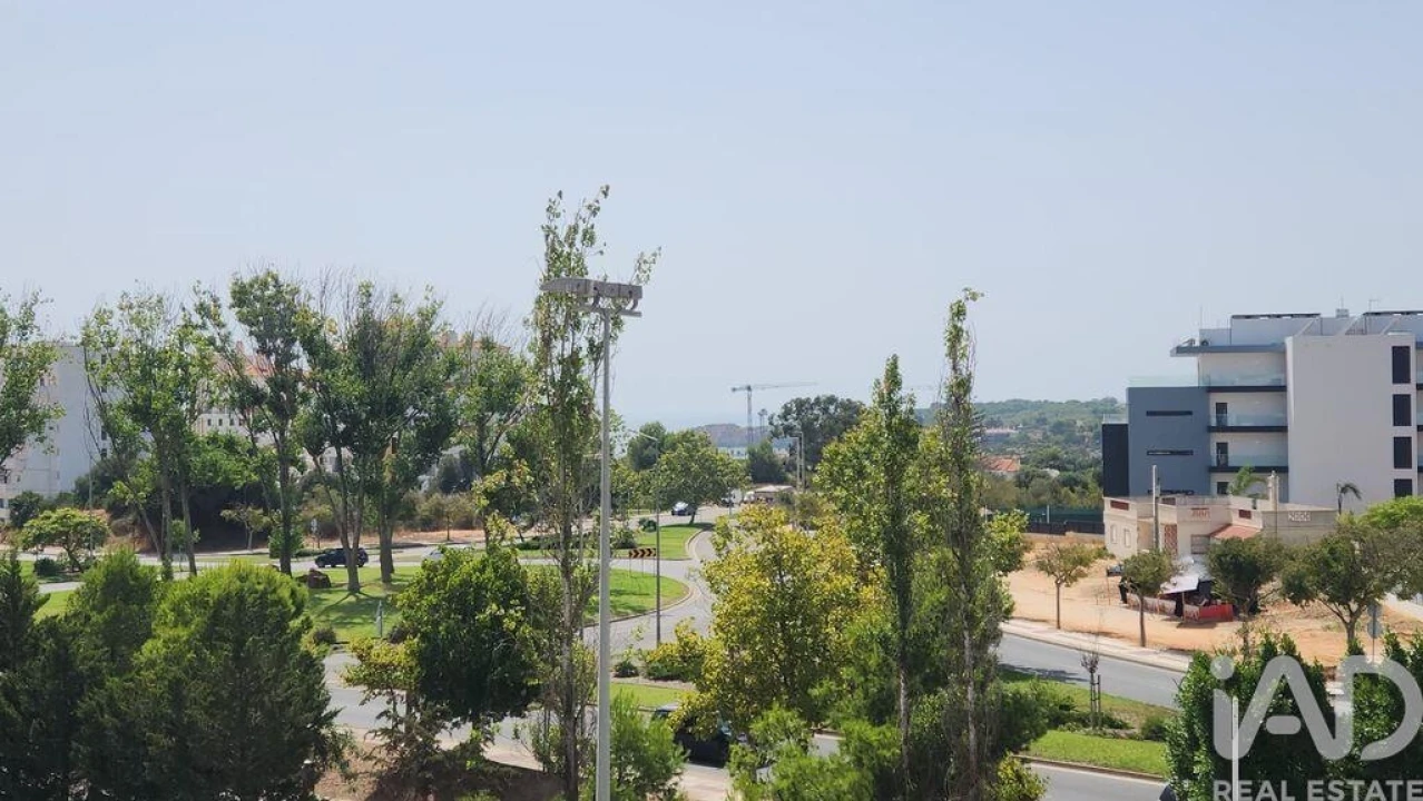 Apartamento T2 para Venda em Portimão Foto 33