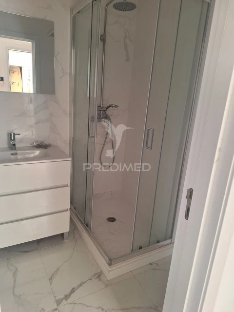 Apartamento T2 para Venda em Falagueira-Venda Nova