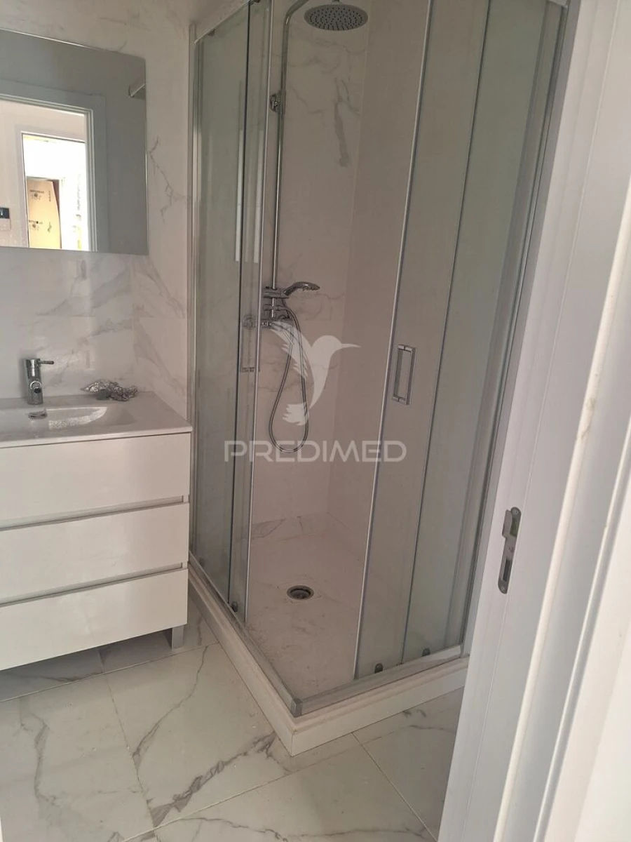 Apartamento T2 para Venda em Falagueira-Venda Nova Foto 6