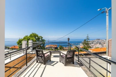 Moradia T3 para Venda em Funchal (Santa Maria Maior)