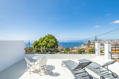 Moradia T3 para Venda em Funchal (Santa Maria Maior)