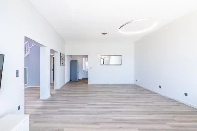 Moradia T3 para Venda em Funchal (Santa Maria Maior)